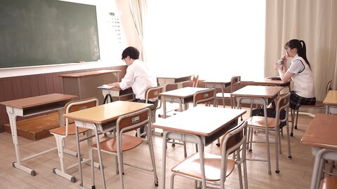 SVCAO-017 J-kei Sharing After-school Biz To Earn Money By Selling Pants To Classmates