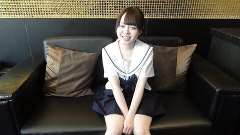 4740612-1 [お宝第二弾]**pzzyxqx*z* アイドルデビュー直前。白くて細いち./.い.さ./なカラダ。制服姿に興奮したオトコのチンポでぽっかり開いた狭い膣穴に注ぎ込まれる白い液体。