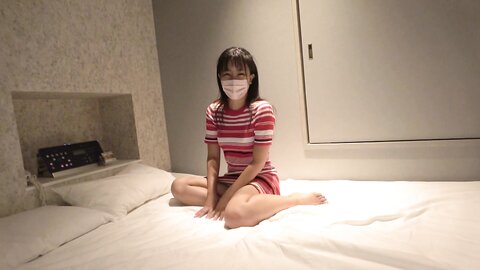4737246 Exclusive[50% off first quantity]**pyjpqos*s* [18 year olds in the height of eroticism!] A young man who has just learned to have sex! Her fresh and sensitive vagina won`t let go of the old man`s dick