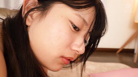 LULU-389 [4K] The Most Innocent And Neatest Girl In The School Year, She Couldn't Resist Rubbing Her Panties...