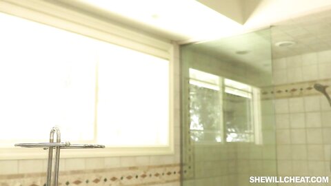 Yhivi Teenage Asian Affairs