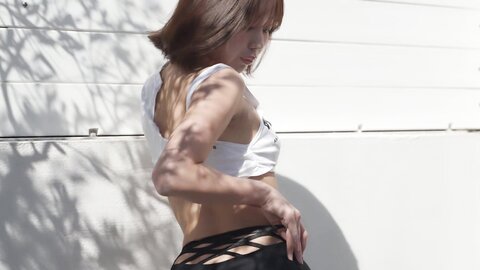 FRIDAY GOLD Risako 凛咲子 - I'm gonna knock you out ノックアウトしちゃうぞ