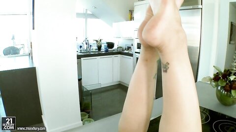 Vicki Chase Fix My Feet