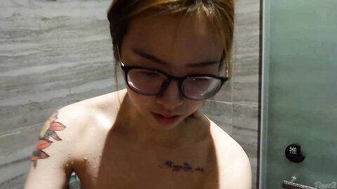 Taiwanese Prostitute 03 (Glasses girl)