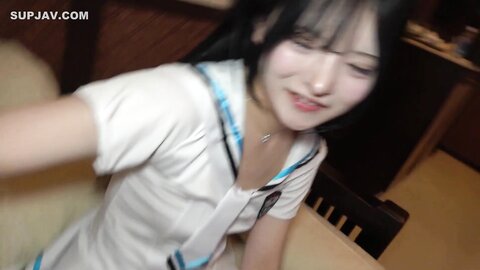 4744116 [No]**pyjpqos*s* Une fille à la peau claire, à la peau claire et aux cheveux noirs ! C`est un marin blanc et elle déborde de sexe coquin ! Gokkun to Nakadashi *Images de haute qualité en prime.