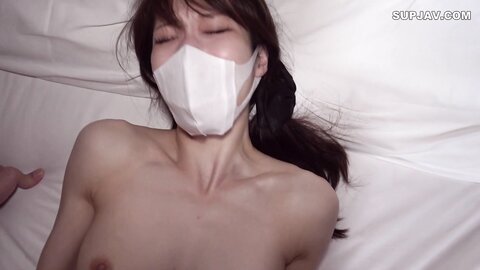 4746069 50% OFF!Half price until 30 Aug [No, completely amateur, raw Nakadashi]**pyjpqos*s* 36 year old lovely slender wife likes it raw! One shot inside! One shot outside! Her face sucking a stiff cock is so
