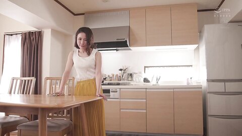 ROE-265 [Uncensored] She Is *** To Be The Neighbor's Convenient Mistress Pet Until The Date Changes, Saying To Her...