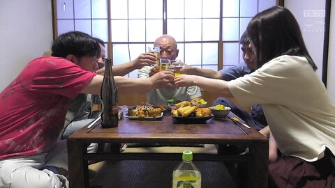 SQIS-109 Modern Carnal Lust Theatre, Our Beloved Daughter 2, 6 Pairs Of Dangerous Father-daughter...