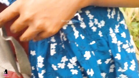 Class කට් කරලා රූම් යන්න ඇවිත් කෑලේ පෑන්න සුදු දෝණි Sri Lankan Hot Outd