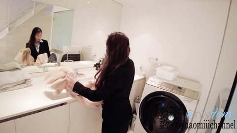 《 High Quality》The Office Lady On Her Way Home Gets Soaked In The Hea