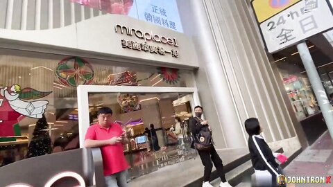 Golden Flashback Mia