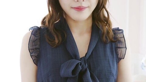 REBD-961 Momo2 Momo Color Splash, Momo Misono