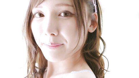 REBD-961 Momo2 Momo Color Splash, Momo Misono