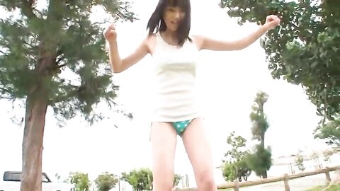 REIO-011 吉田未来 Rihoko Yoshida – 『white-going my way-』