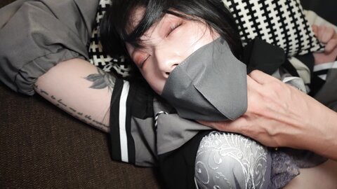 4747572-1 [High-definition 4K version distributed]**pyjpqos*s* Former idol delivers a miraculous moment with more presence than back then.