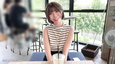 4755806 Limited time only! Half price! [First time, face to face]**pzzyxqx*z* A 146cm miniature college student with a slender body and a cute voice. She is a little bit nervous about her first P-activities a