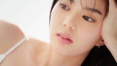 [Friday] 松平璃子 はじめてのSEXY（動画＆アザーカット付き）