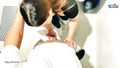 Cute Tinder Date Public Cr Blowjob Turned Into Risky Sex Filipina Porn