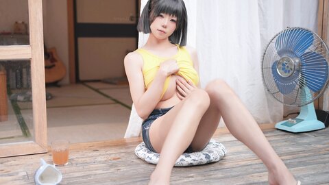 [Cosplay] Yiko湿润兔 2025年08月作品 田舍生活 [96P1V-2.32GB]