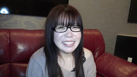 4762037 [First time special price!!!] **p**zsnsoqz 21-year-old JD glasses girl. She squirts a lot in a big flood against her mature appearance. She says "It`s the best feeling I`ve ever had" and she gets fuck