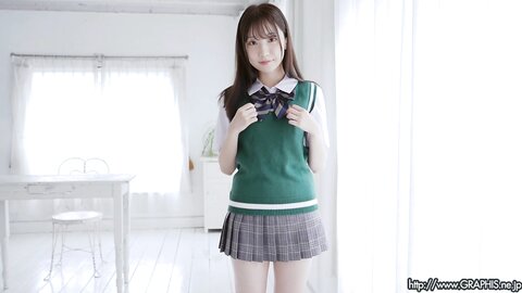 Graphis Gals – Eren Sora 絵恋空 Be Yourself Cip 3