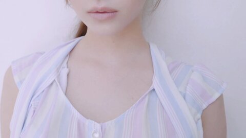 Graphis Gals – Rikka Ono 小野六花 Sweaty Cip 1